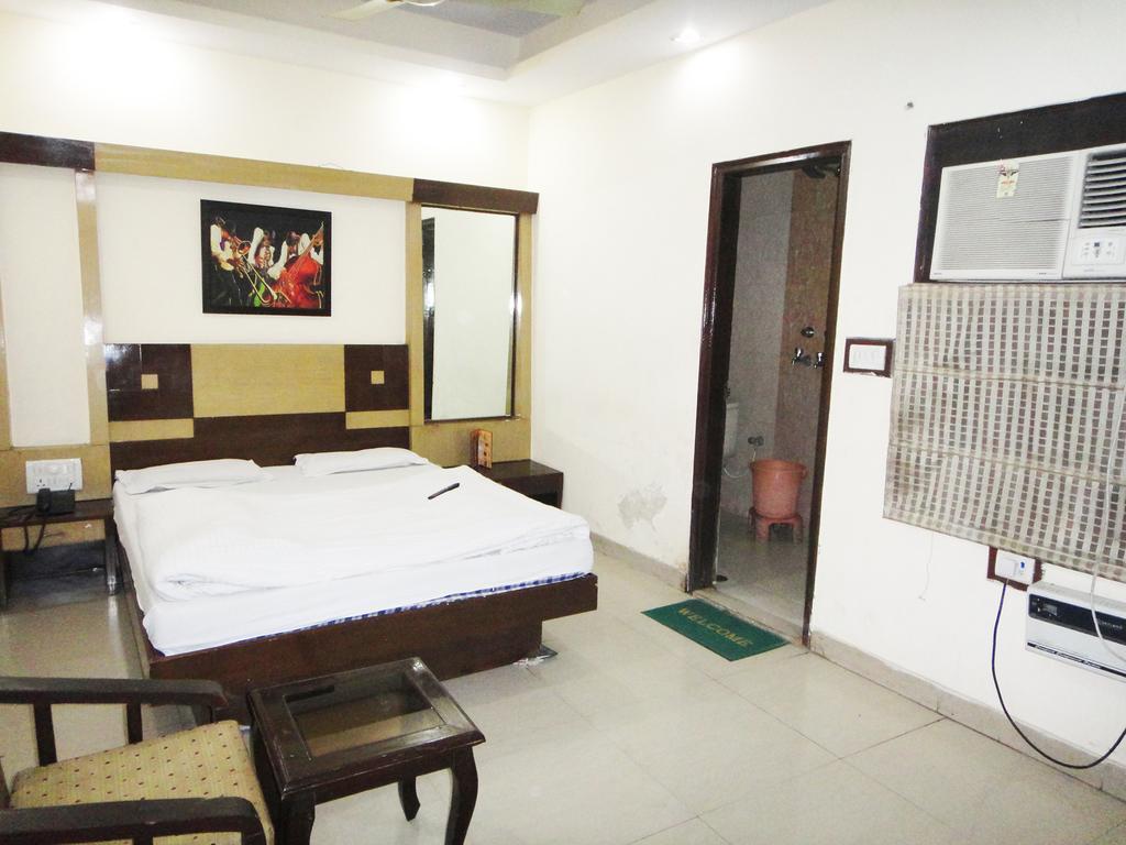 Sai Dham International Hotel 2*