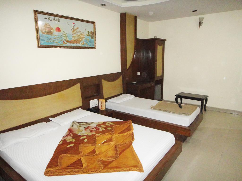Sai Dham International Hotel New Delhi